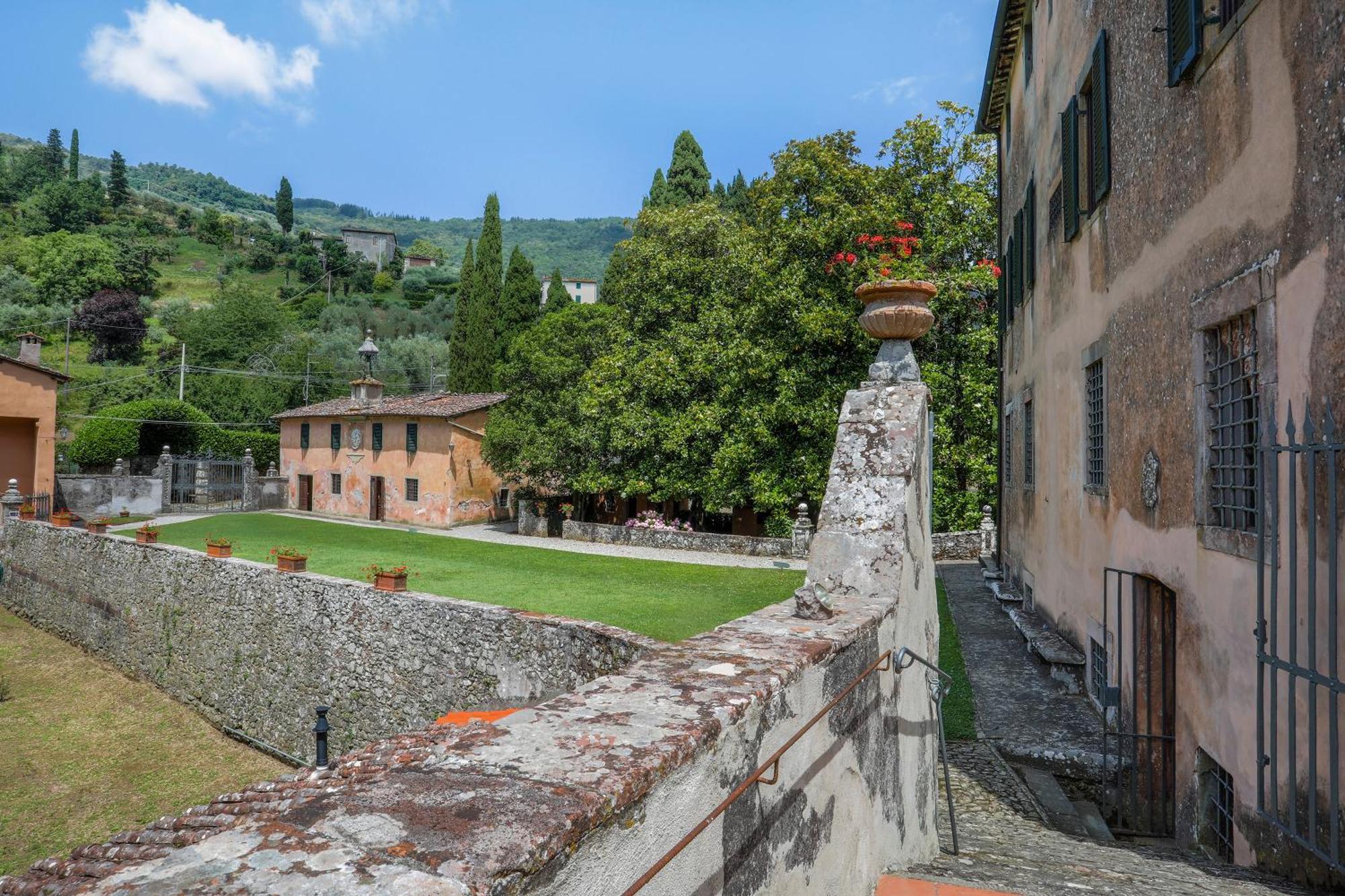 Villa Sardi Small Luxury Boutique Hotel Lucca Buitenkant foto