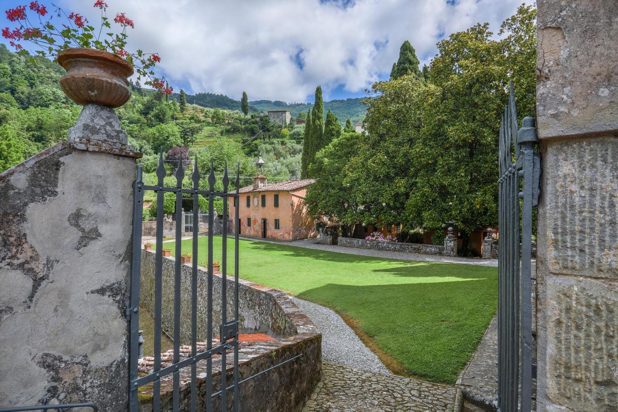 Villa Sardi Small Luxury Boutique Hotel Lucca Buitenkant foto